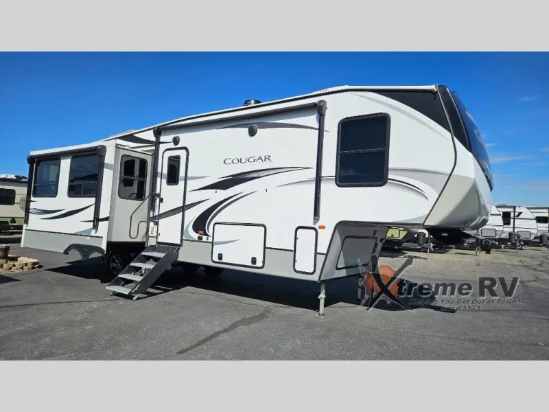 2022 Keystone Cougar 316RLS - Photo 2