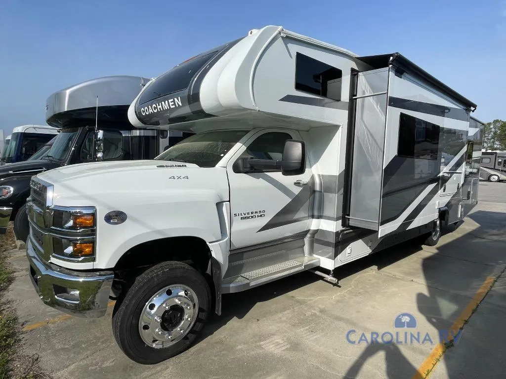 2026 Coachmen Entourage 320LV - Photo 4