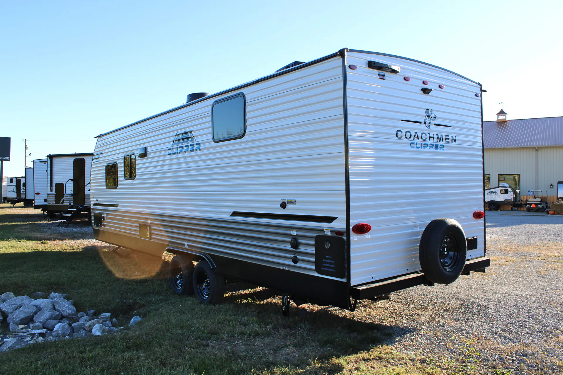 2026 Coachmen Clipper 25QBH - Photo 4