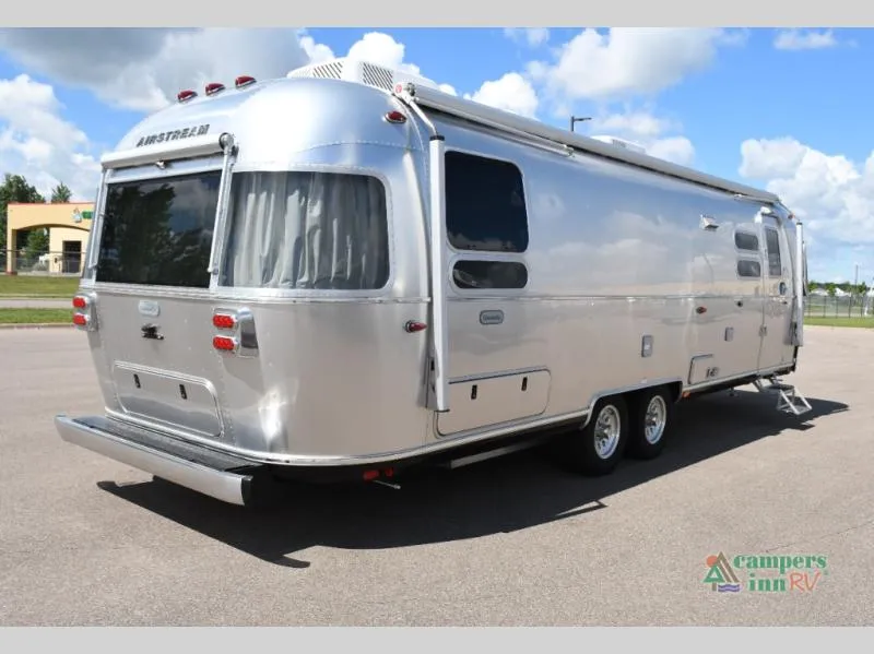 2026 Airstream Globetrotter 30RB - Photo 4