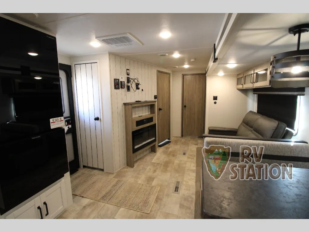 2025 Forest River Puma 26FKDS, Photos photo 15