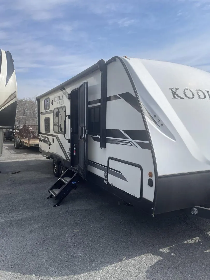 2020 Dutchmen Kodiak Ultra-Lite 227BH - Photo 3