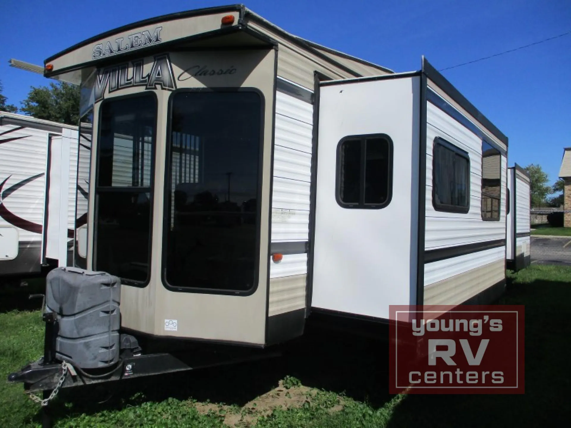 2016 Forest River Salem Villa 353FLFB