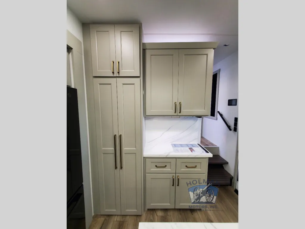 2026 Brinkley Model G 4100, Photos photo 43