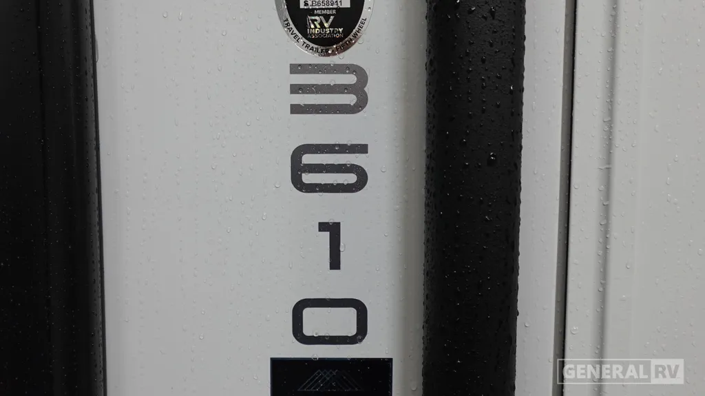 2026 Brinkley Model Z 3610, Photos photo 48