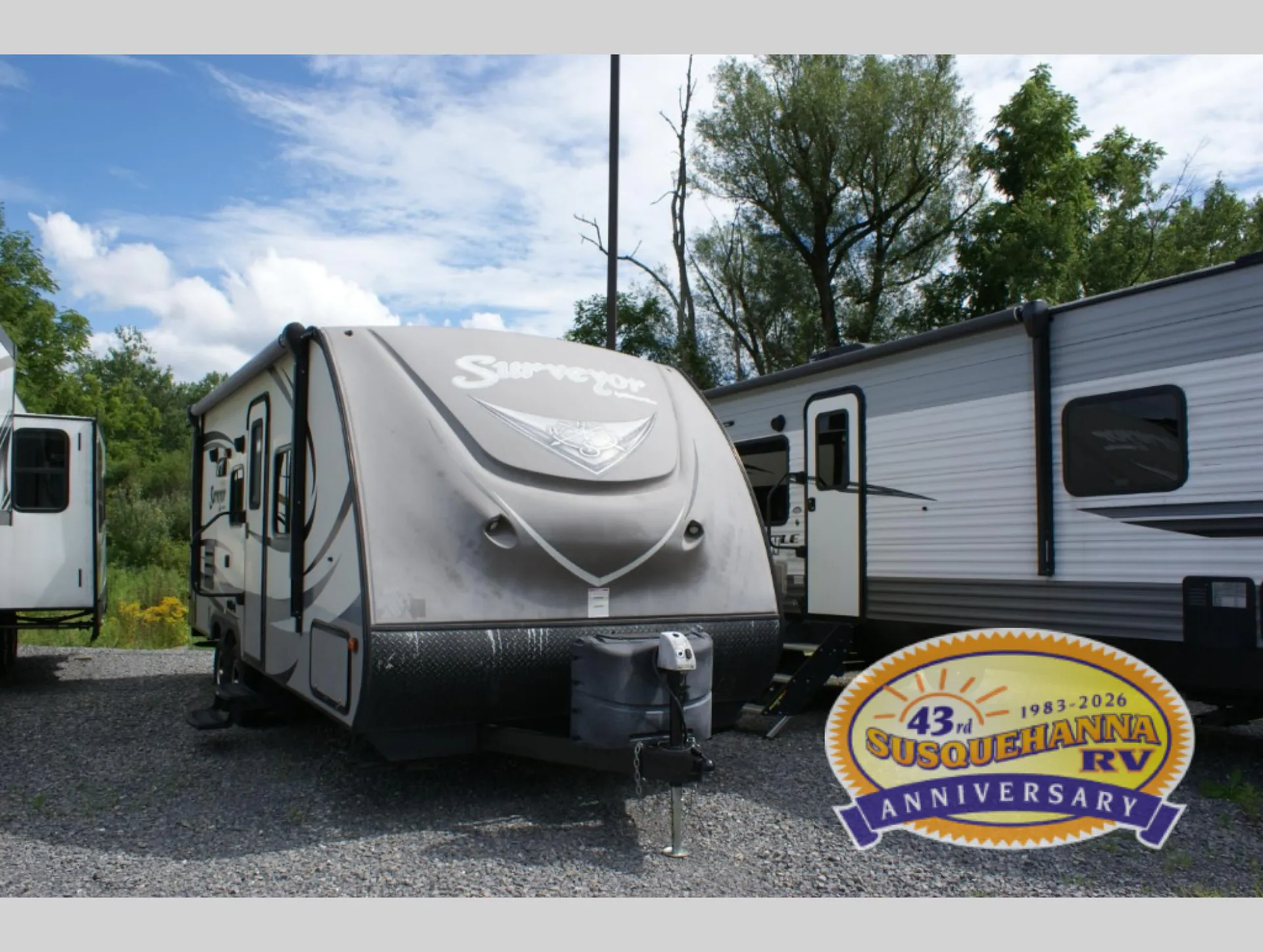 2015 Forest River Surveyor 220RBS - Photo 2