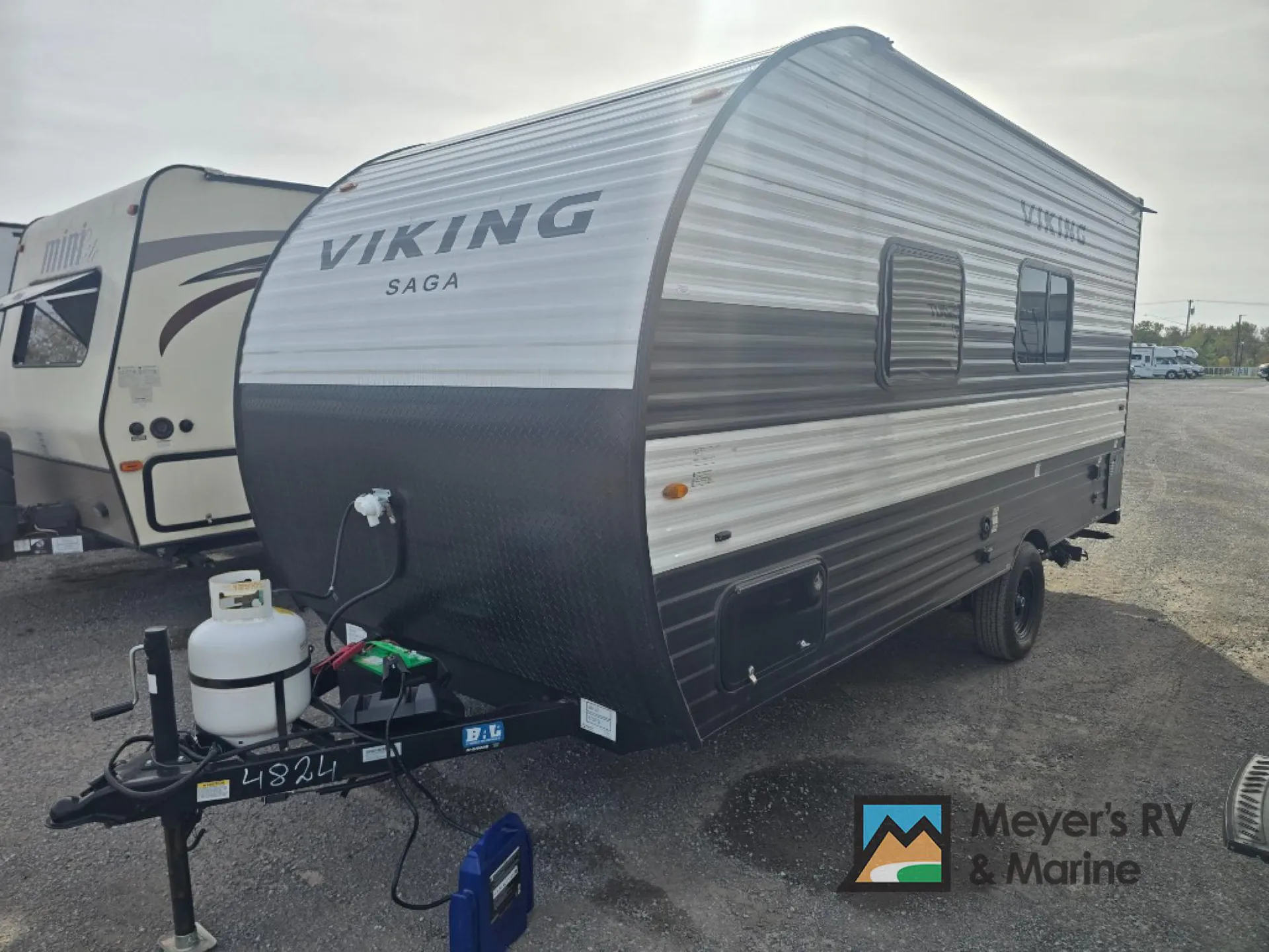 2025 Forest River Viking Saga 17SFQ - Photo 4