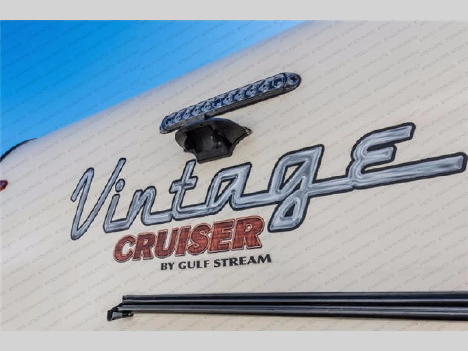 2018 Gulf Stream Vintage Cruiser 19BFD - Photo 3