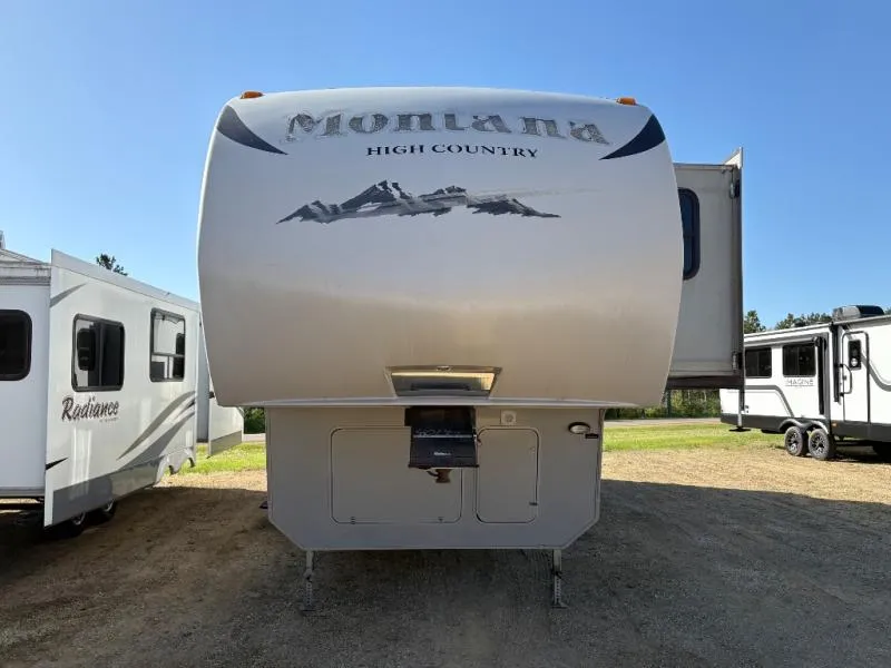 2011 Keystone Montana High Country 323RL - Photo 2