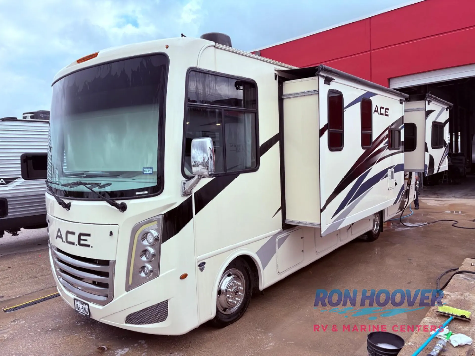 2023 Thor Motor Coach A.C.E 29G - Photo 4