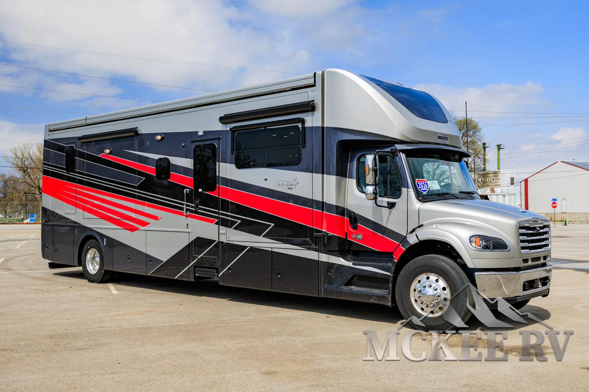 2026 Newmar Super Star 4059 - Photo 2