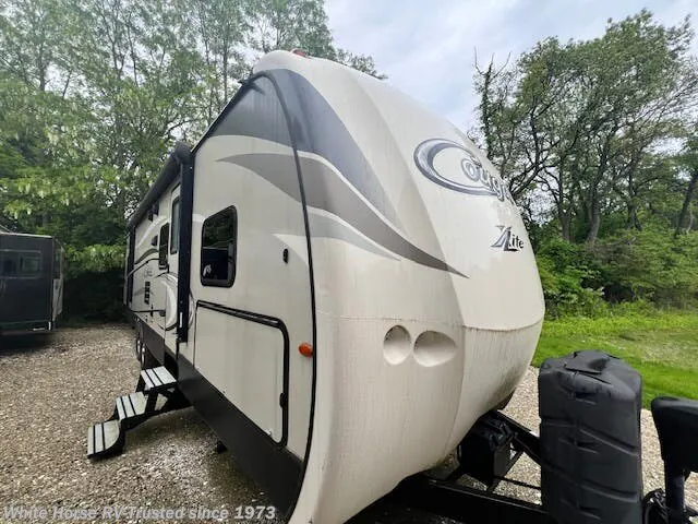 2017 Keystone Cougar XLite 32FBS - Photo 2