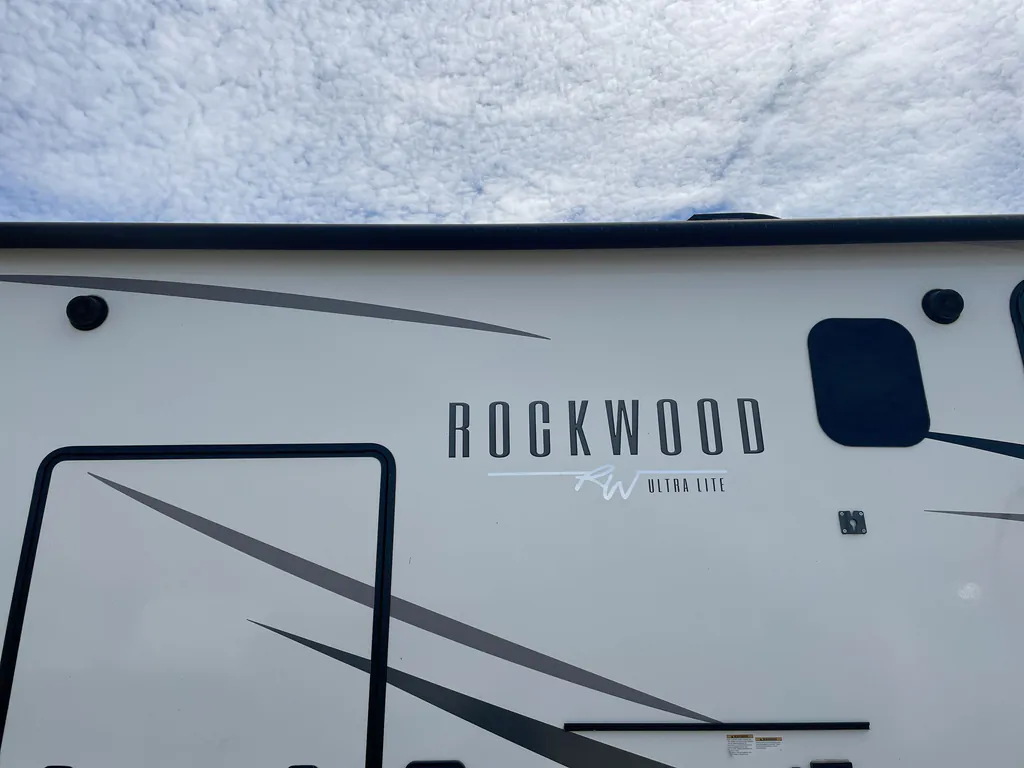 2023 Forest River Rockwood Ultra Lite 2614BS, Photos photo 25