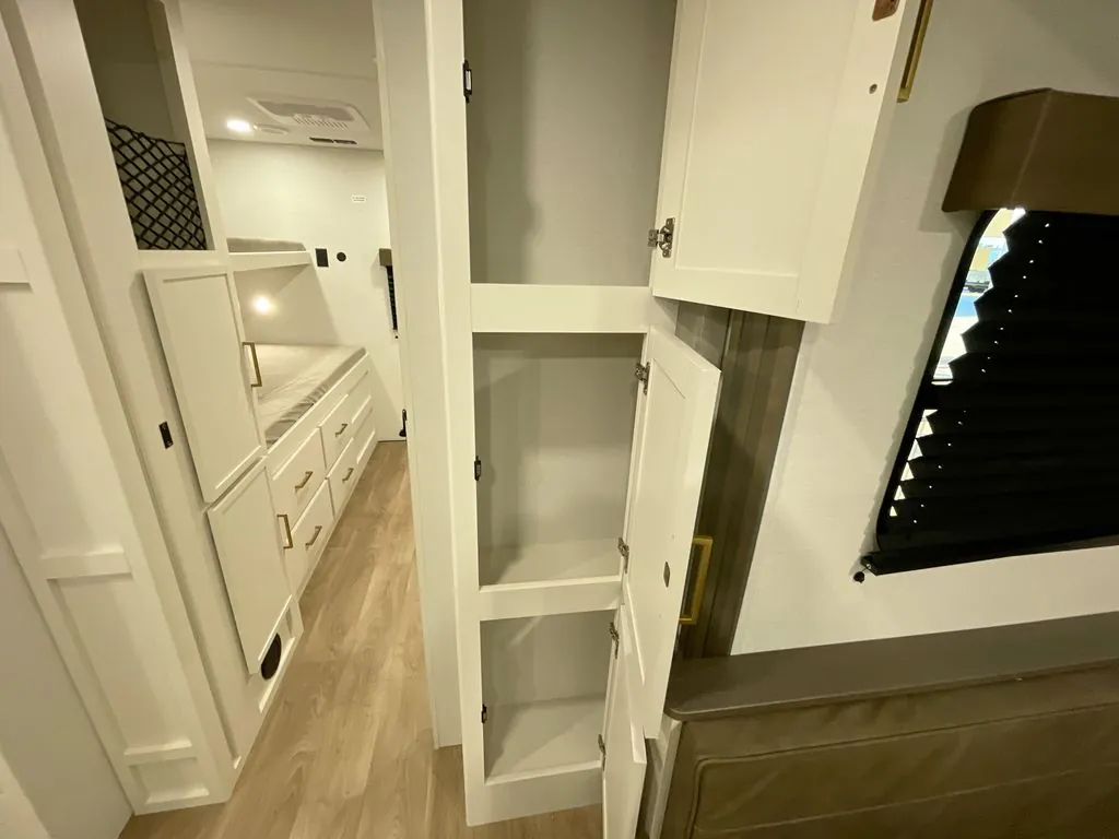 2027 Grand Design Transcend 335BHT, Photos photo 28