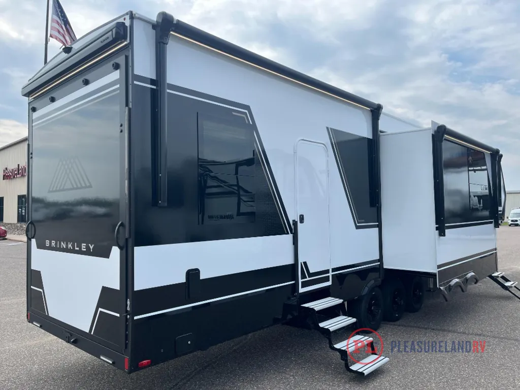 2026 Brinkley Model G 3970, Photos photo 6