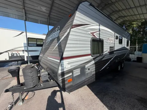 2017 Heartland Pioneer RG22 - Photo 3