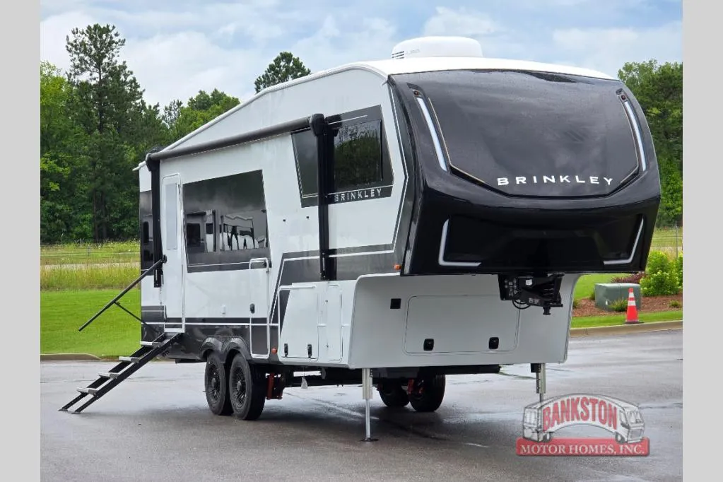 2026 Brinkley Model Z 2670 - Photo 2