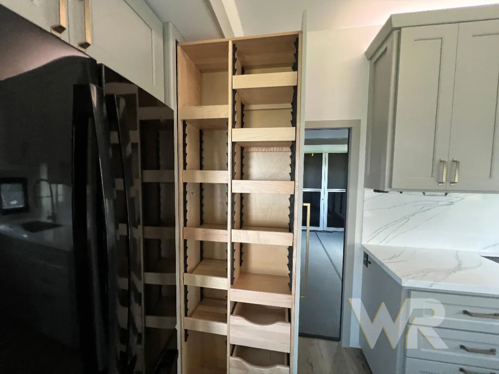 2026 Brinkley Model G 3950, Photos photo 15