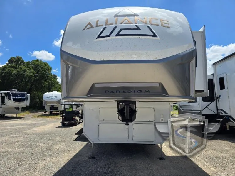 2027 Alliance RV Paradigm 395DS - Photo 4