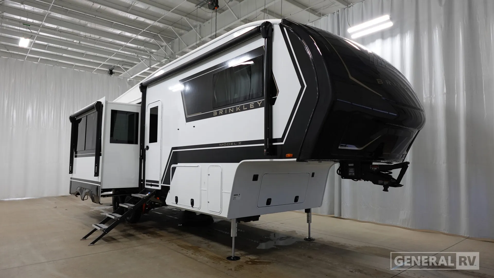 2026 Brinkley Model Z 3110 - Photo 2
