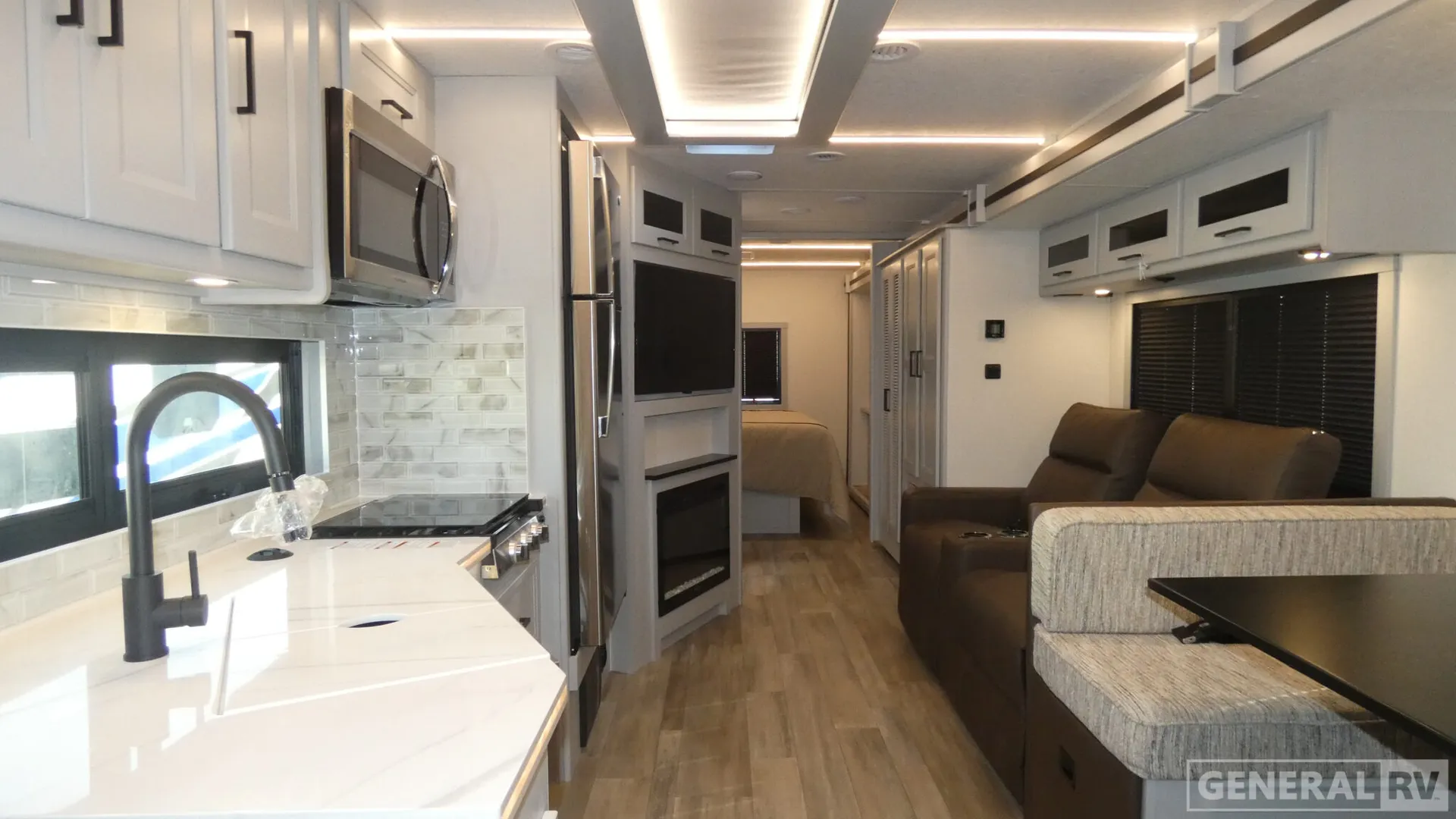 2026 Coachmen Encore 335FS - Photo 3
