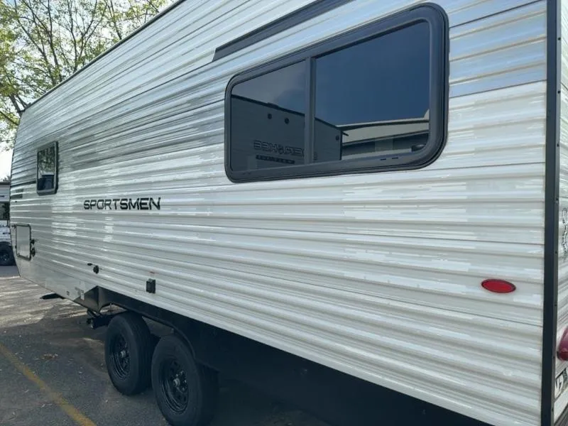 2026 KZ Sportsmen Select 210RDSL - Photo 3