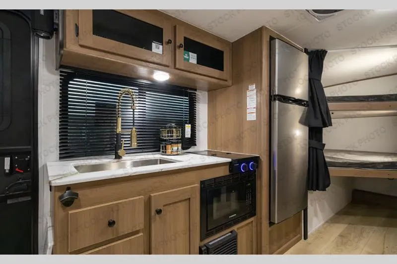 2027 Coachmen Apex Nano 208BHS - Photo 3