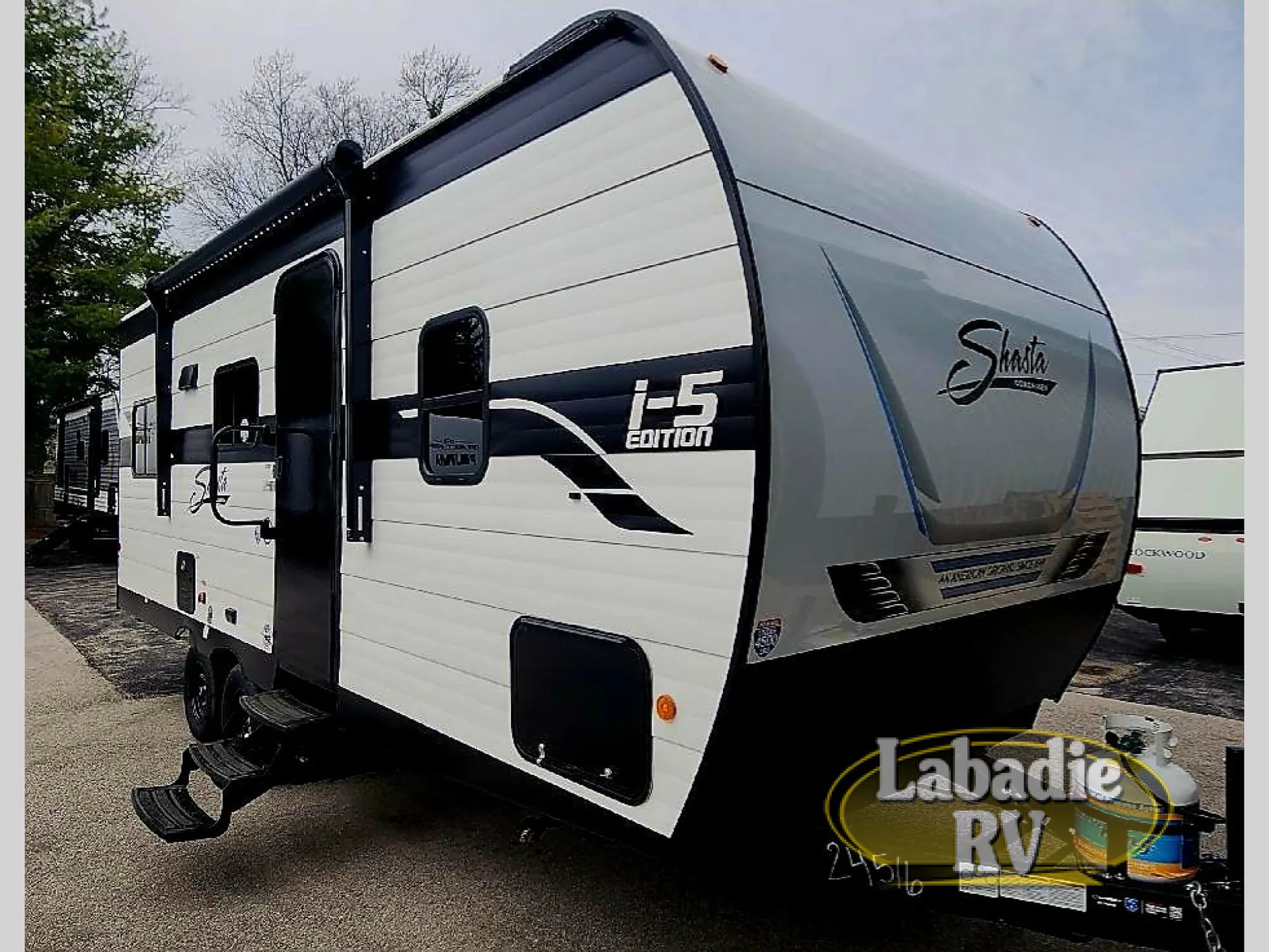 2026 Shasta RVs i-5 Edition 521CK - Photo 2