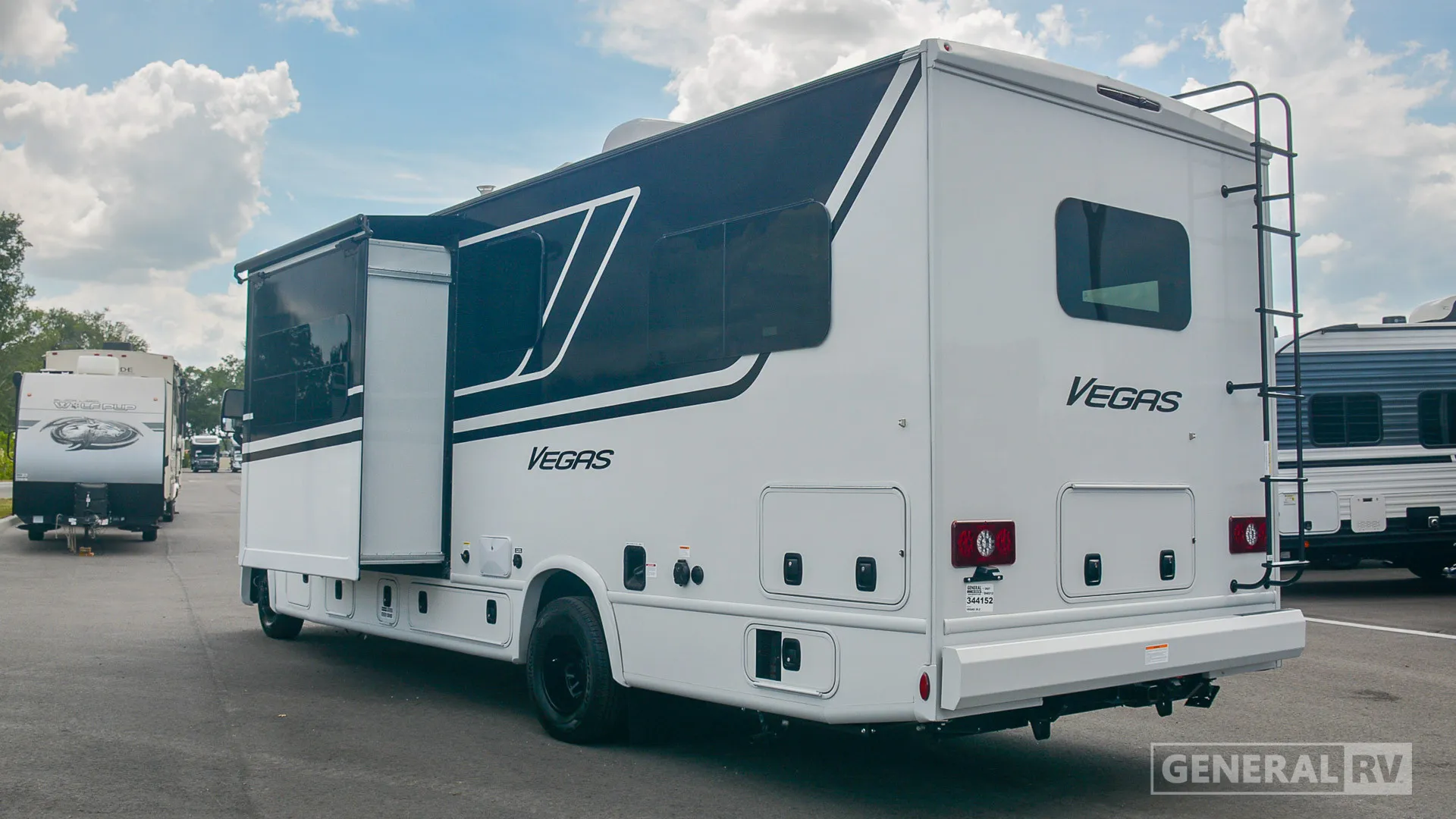 2027 Thor Motor Coach Vegas 262 - Photo 4