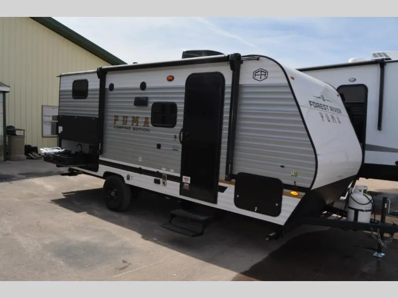 2025 Palomino Puma Camping Edition 18BHCE - Photo 2