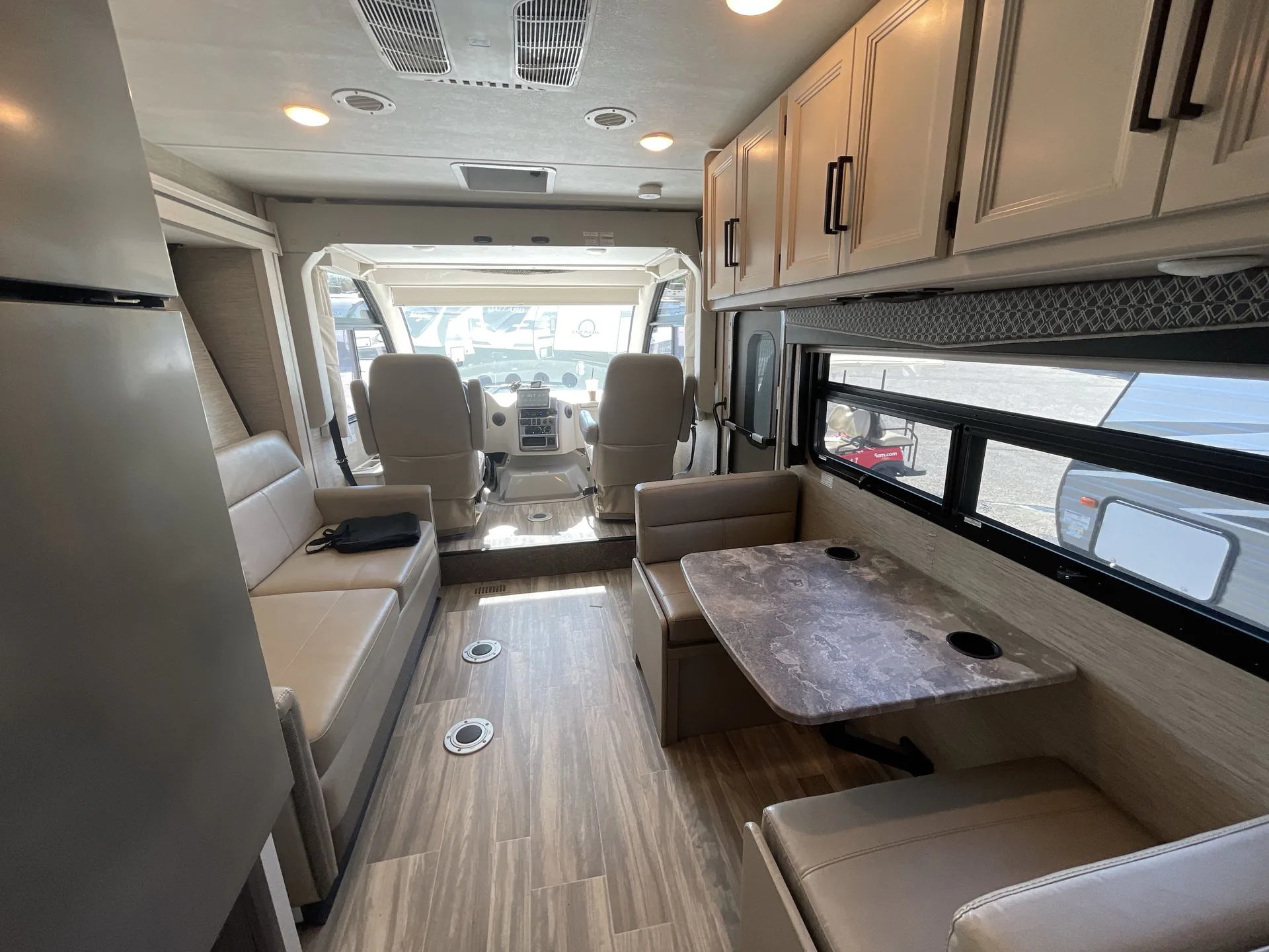 2023 Thor Motor Coach Vegas 24.3 — living area main