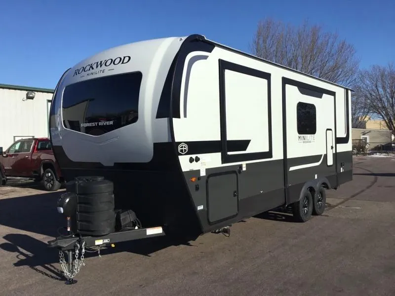 2026 Forest River Rockwood Mini Lite 2511S - Photo 3
