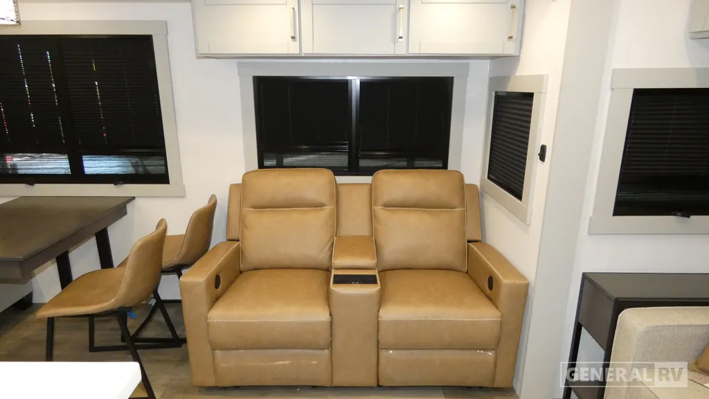 2024 Brinkley Model Z 3100, Photos photo 24