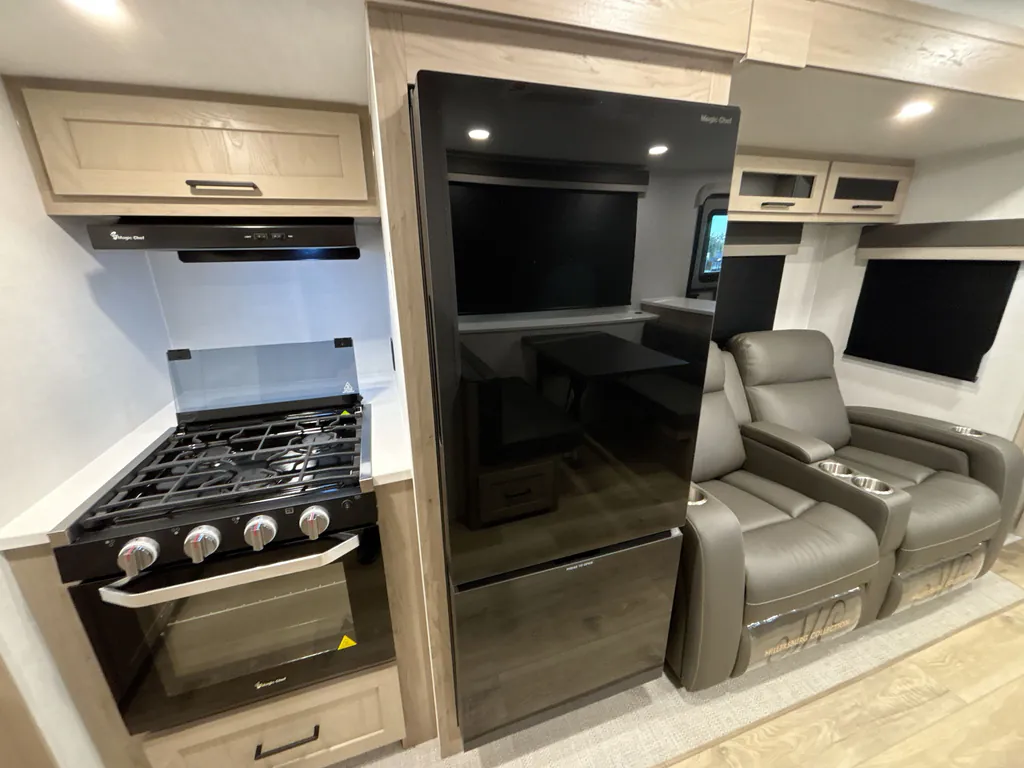 2026 Forest River Flagstaff Micro Lite 25FBD, Photos photo 9