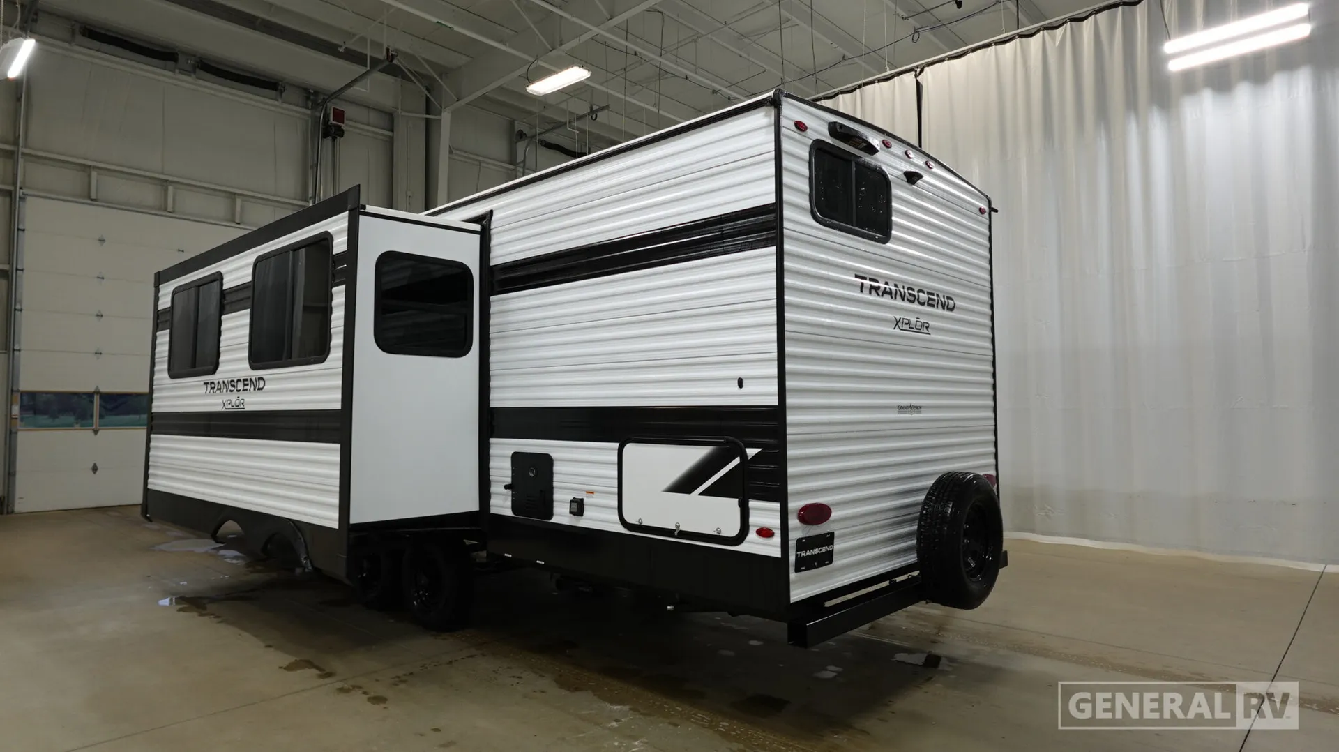 2027 Grand Design Transcend Xplor 27DBX - Photo 4