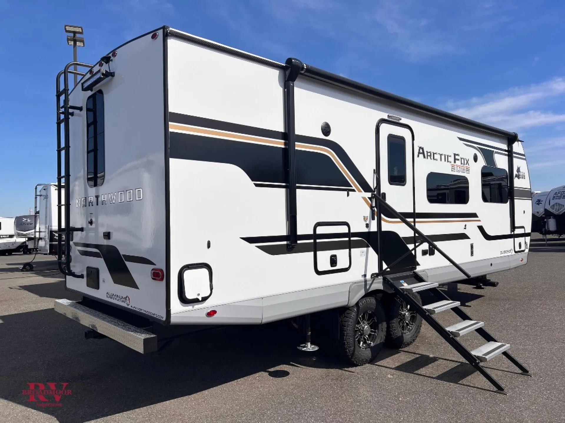 2027 Northwood Arctic Fox Edge 24SK - Photo 4