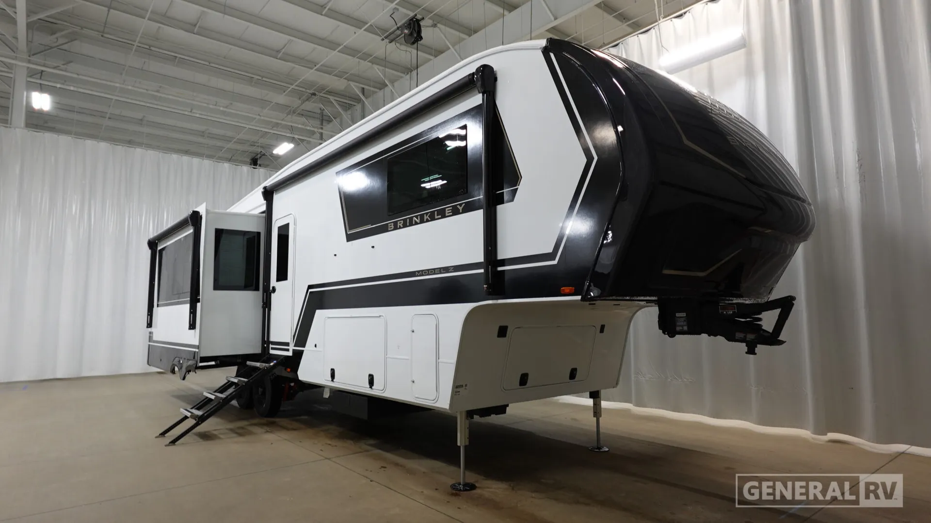 2026 Brinkley Model Z 3200 - Photo 2