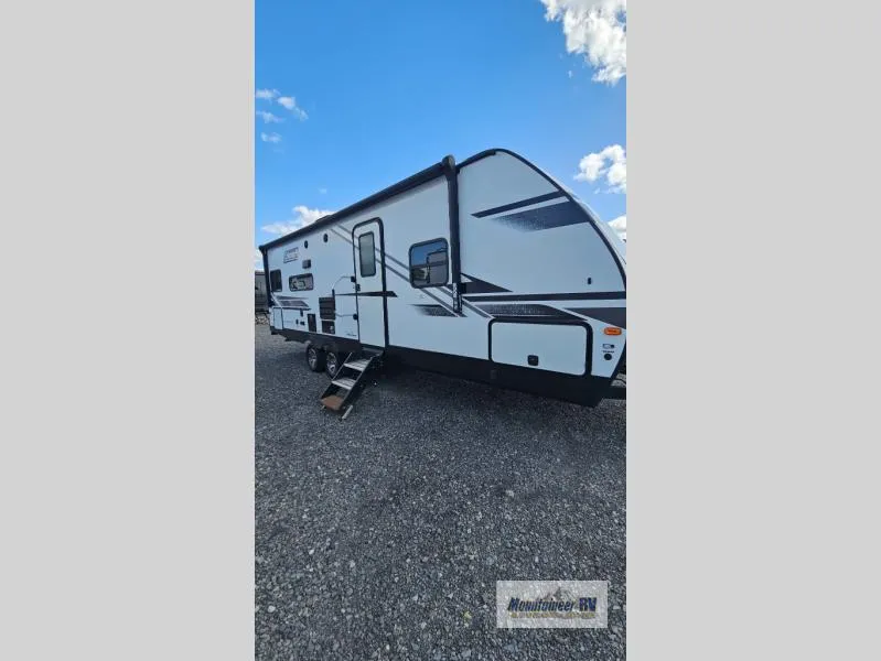2022 Dutchmen Coleman Light 2515RL - Photo 2