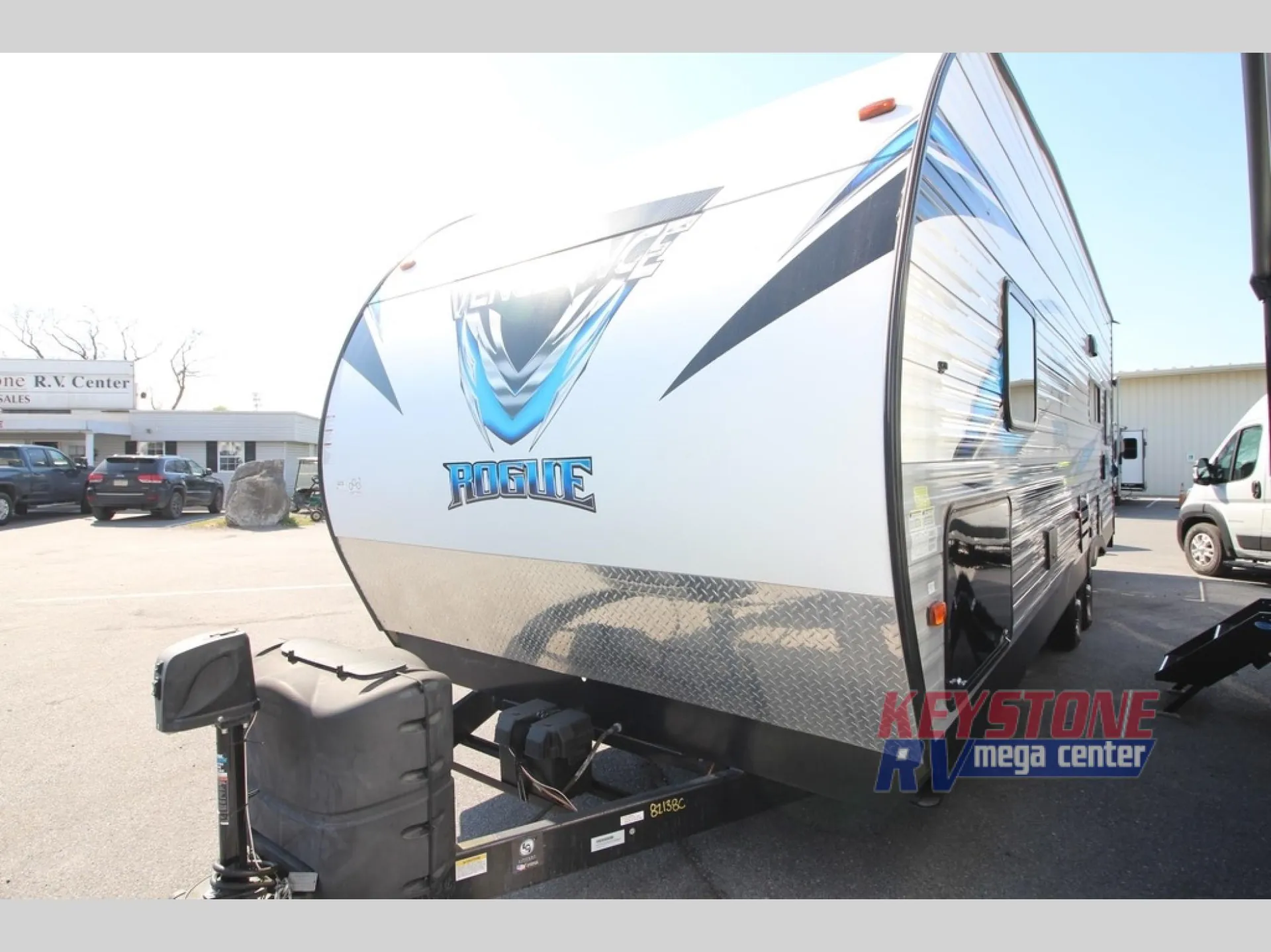 2019 Forest River Vengeance Rogue 25V - Photo 4