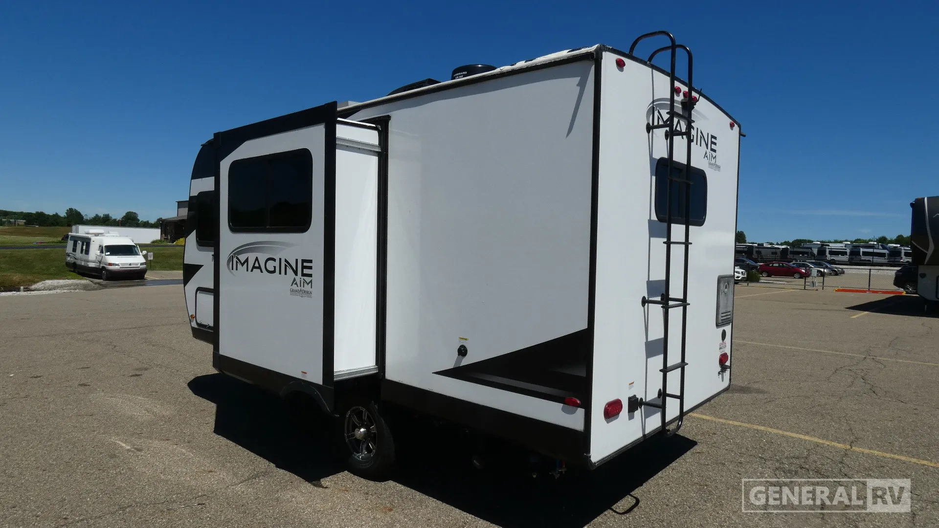 2023 Grand Design Imagine AIM 16ML - Photo 4