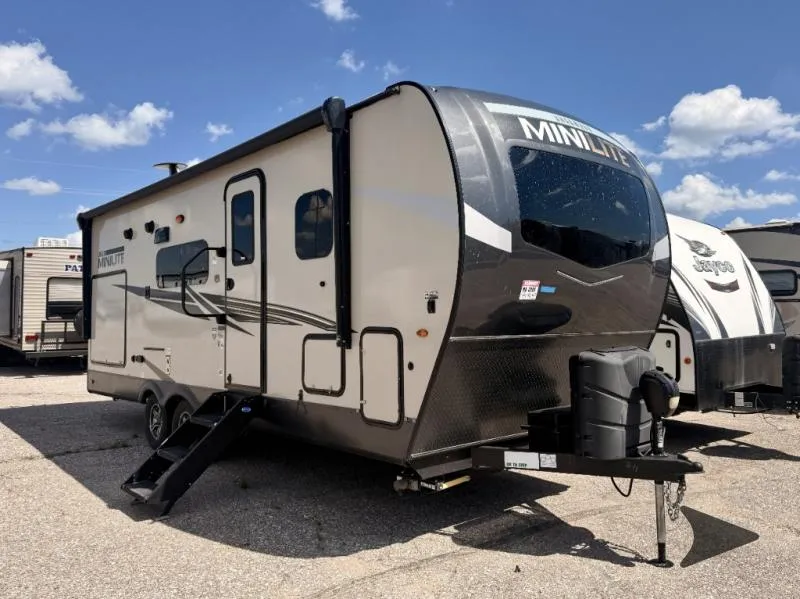 2022 Forest River Rockwood Mini Lite 2507S - Photo 2