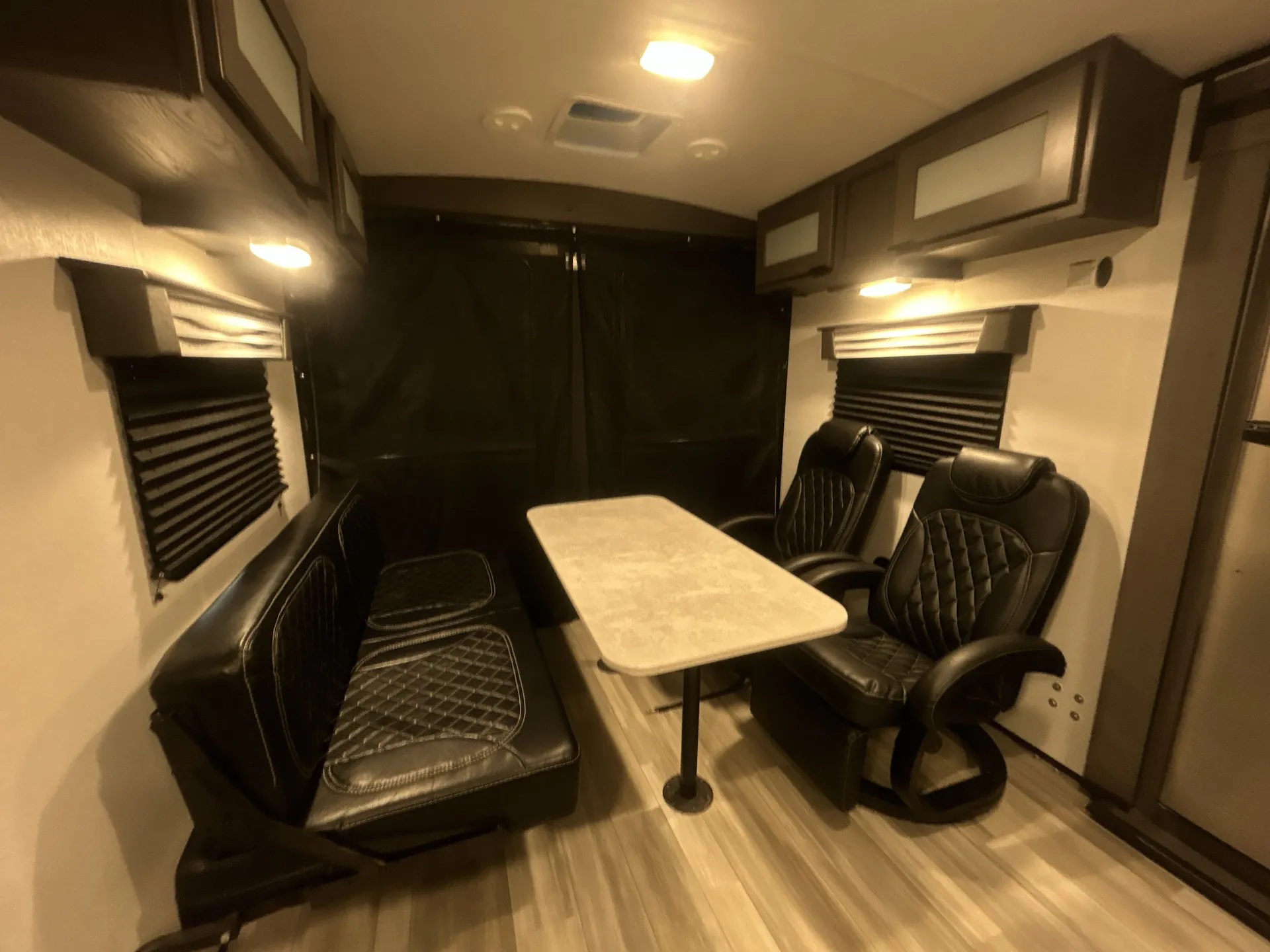 2021 Cruiser RV MPG 2700TH — living area main