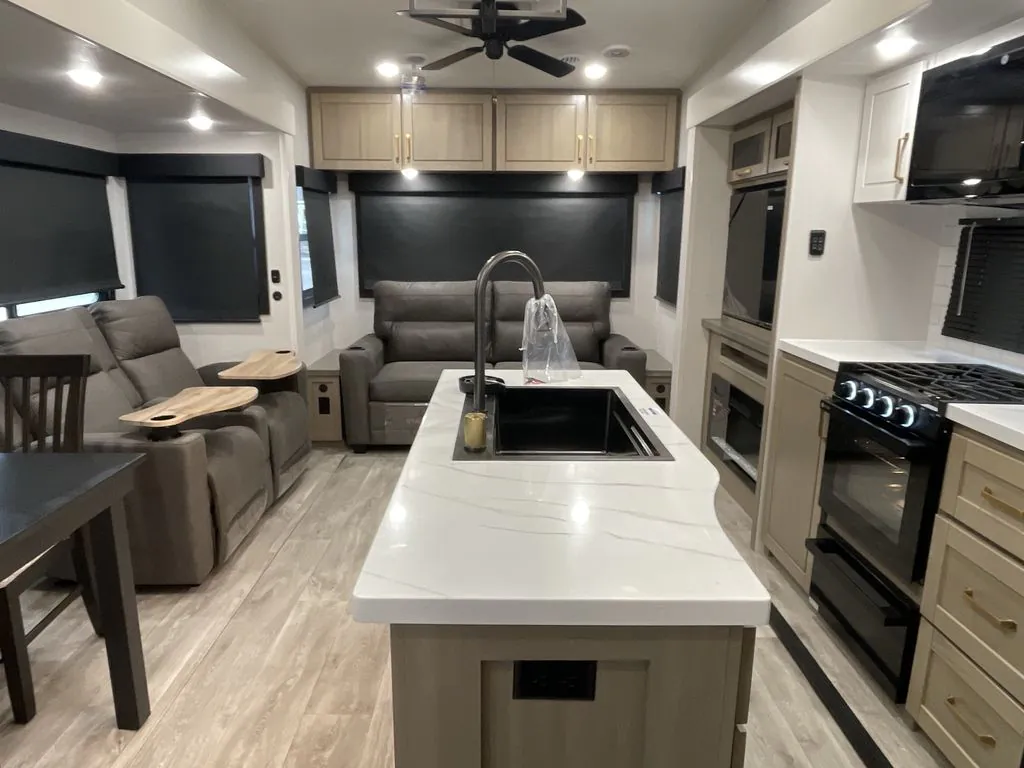 2026 Jayco Eagle 321RSTS, Photos photo 5