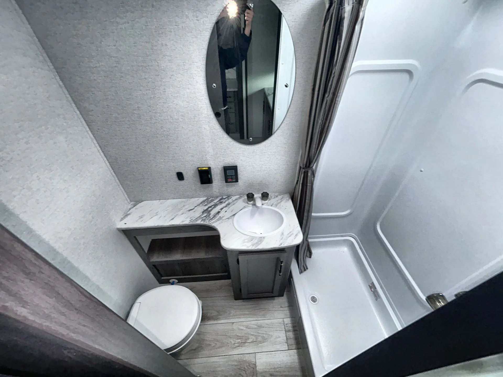 2025 Keystone Hideout East 22MLS — living area main