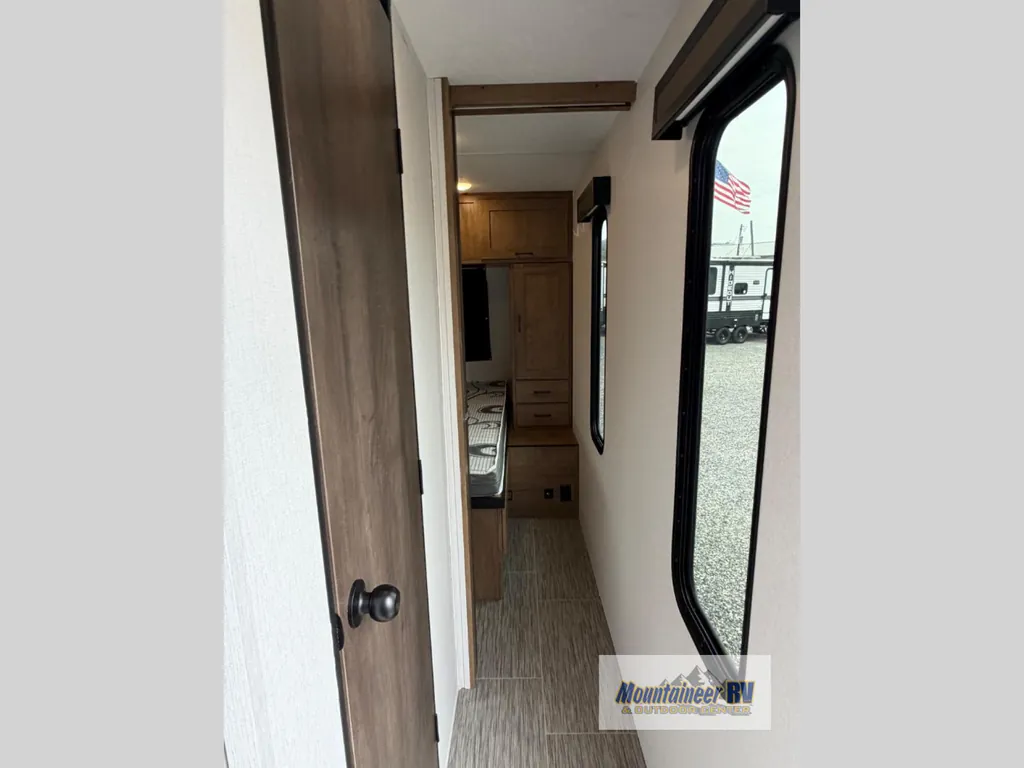 2024 Coachmen Freedom Express Ultra Lite 274RKS, Photos photo 36