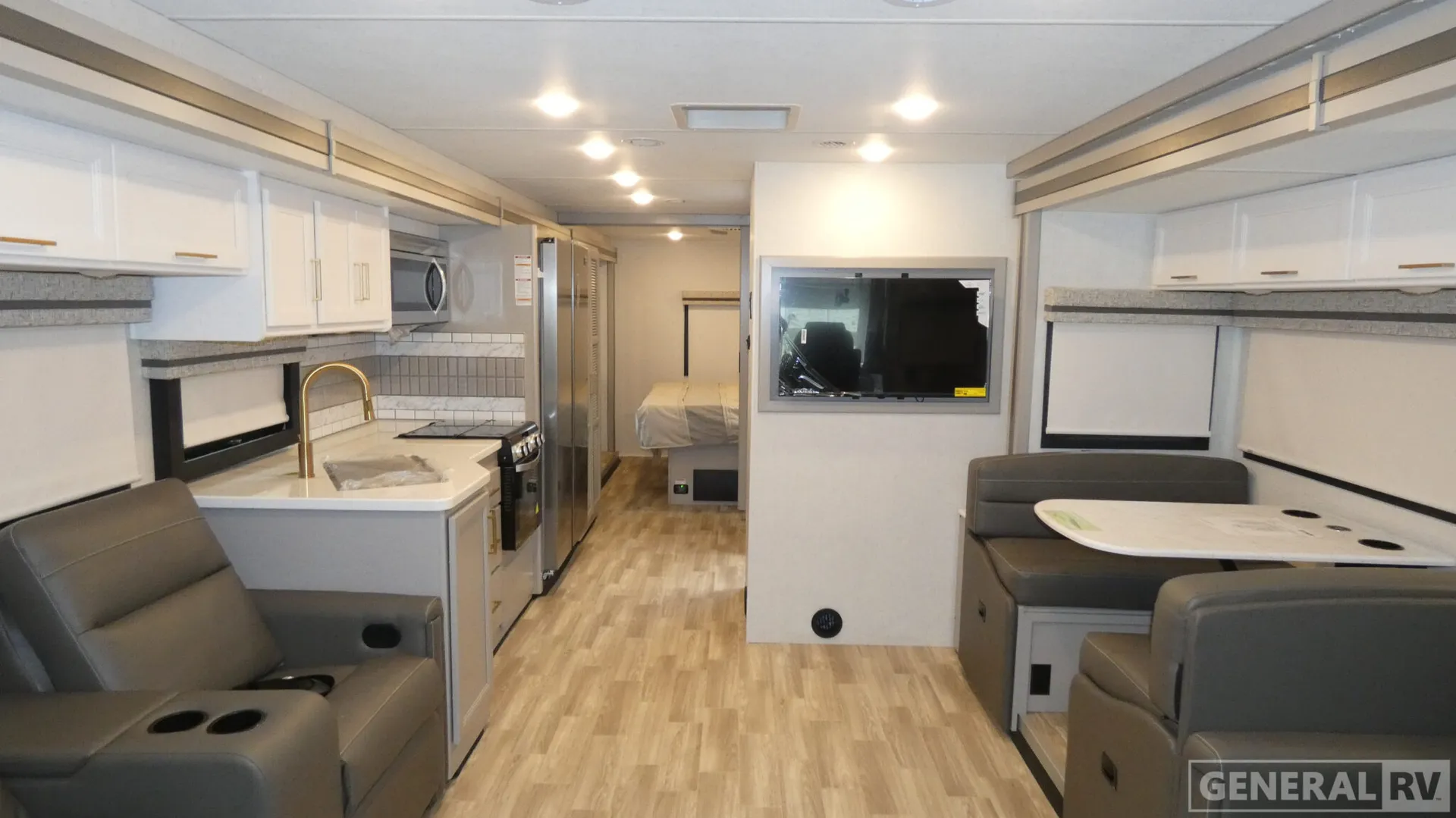2026 Thor Motor Coach Windsport 35R - Photo 3