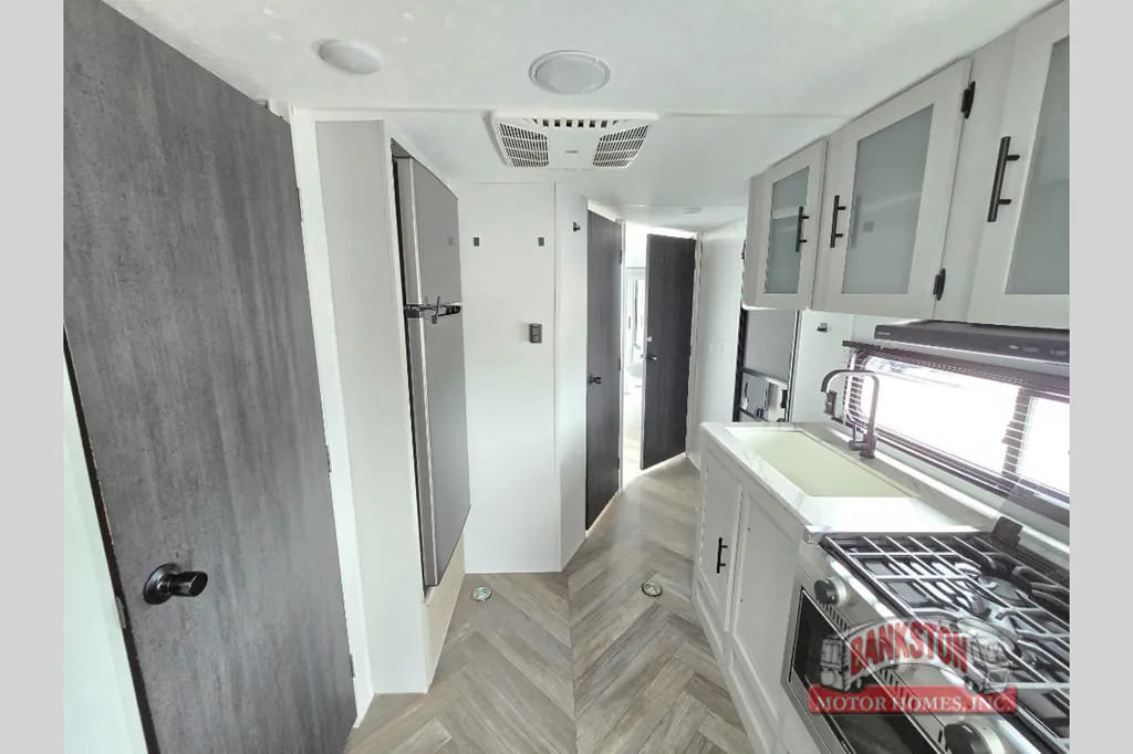 2022 Forest River Wildwood FSX 210RT, Photos photo 15