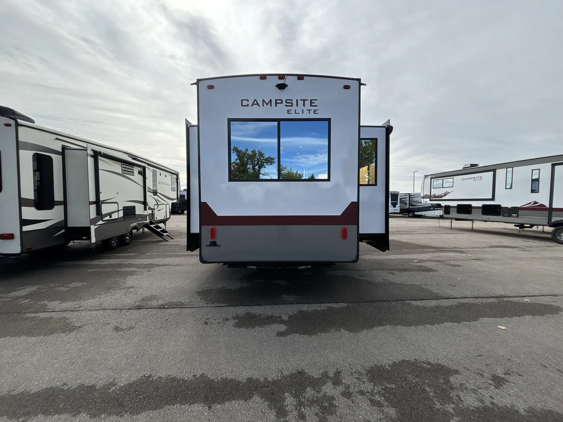 2027 Forest River Campsite Elite 36RF — backside