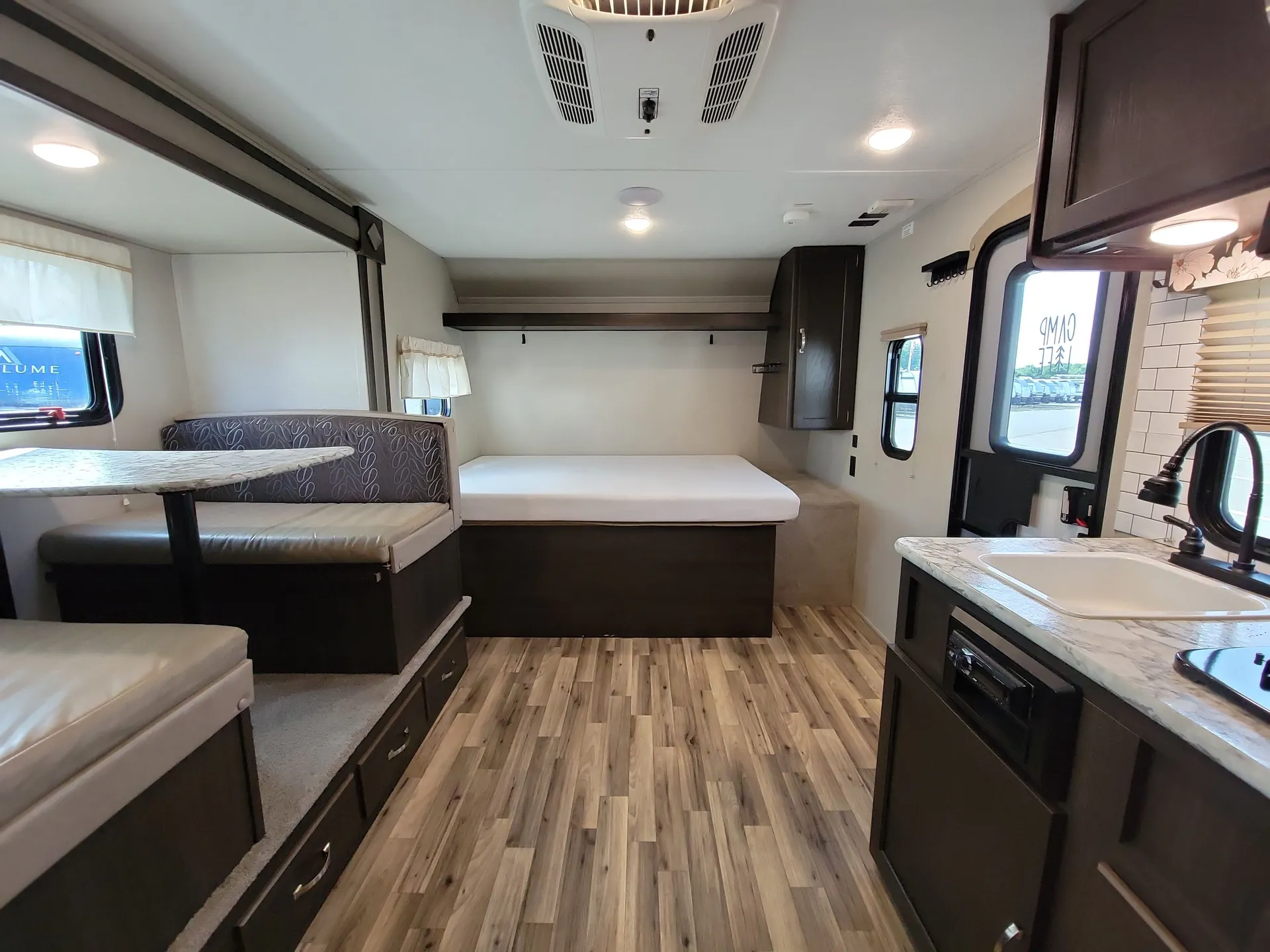2019 Keystone Springdale 1760BH — living area main