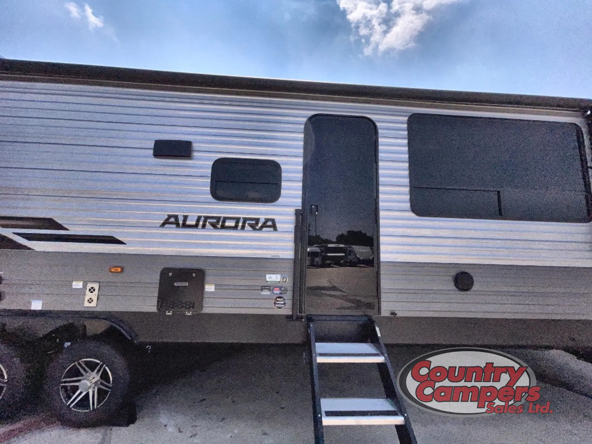 2026 Forest River Aurora 34BHTS — Photo 7